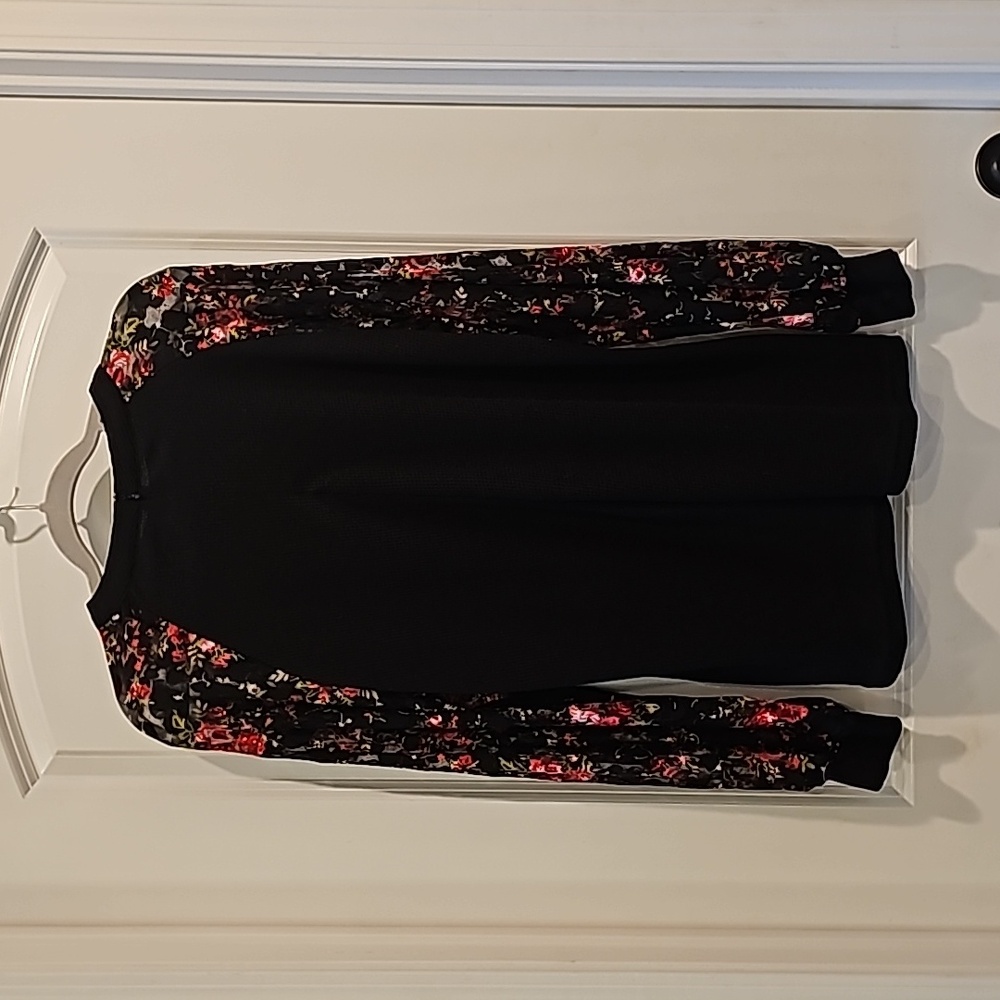 Amazon Miholl Waffle Knit top with lace sleeves - Picture 6 of 13